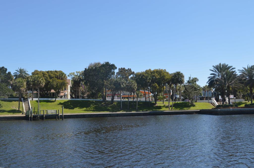Tarpon Inn Tarpon Springs Exteriör bild